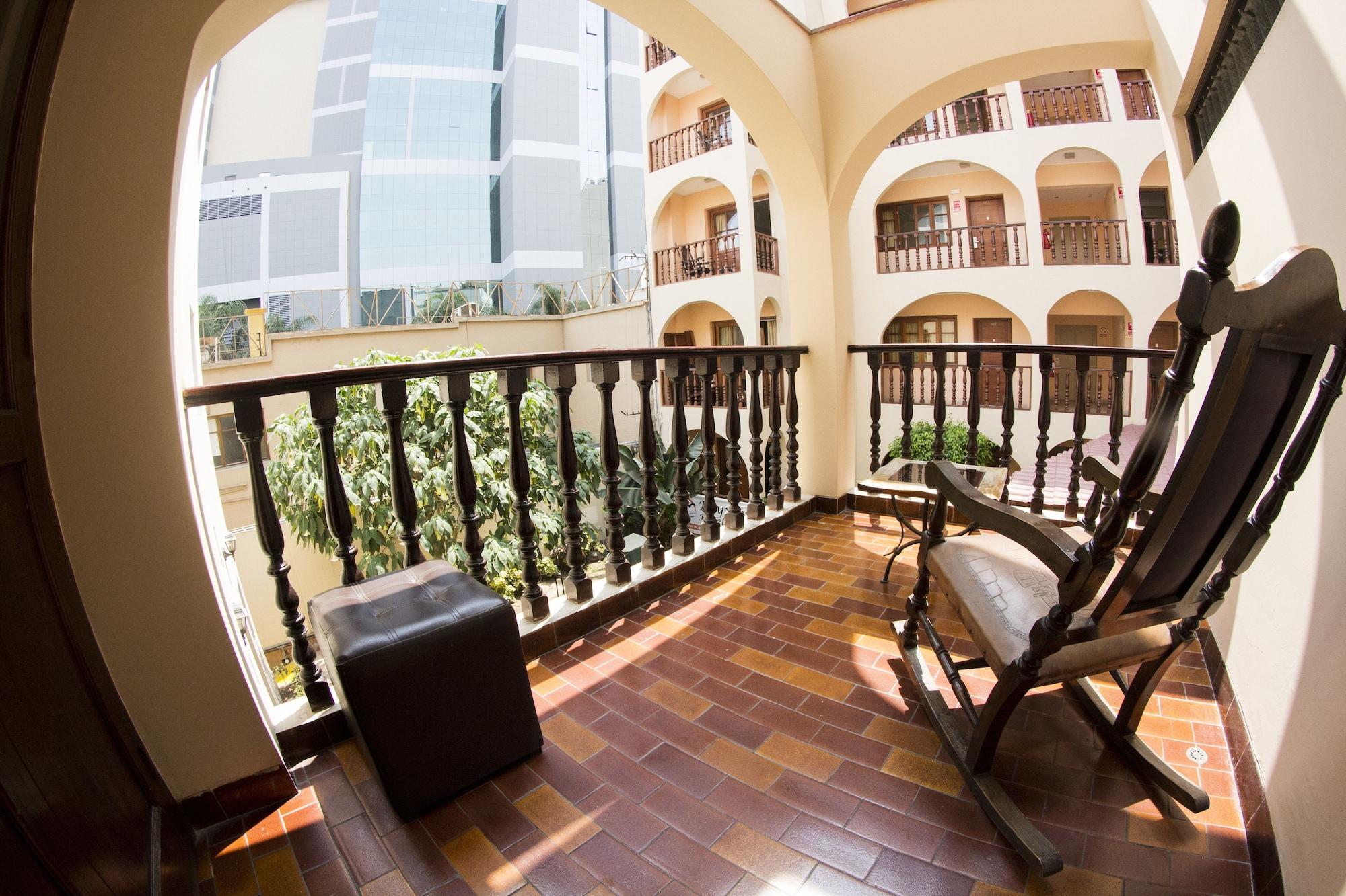 Bayview Hotel Lima Exterior photo